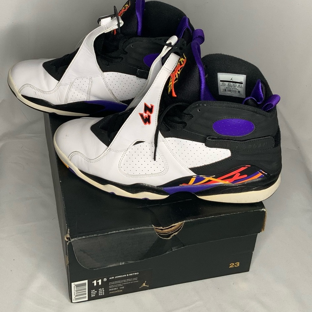 Air Jordan 8 Retro ‘Three Peat’
